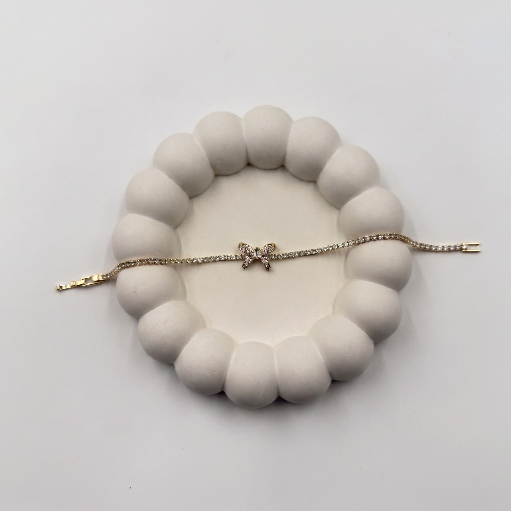 Crystal Bow Elegance Bracelet