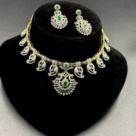 Emerald Radiance Designer Choker Set