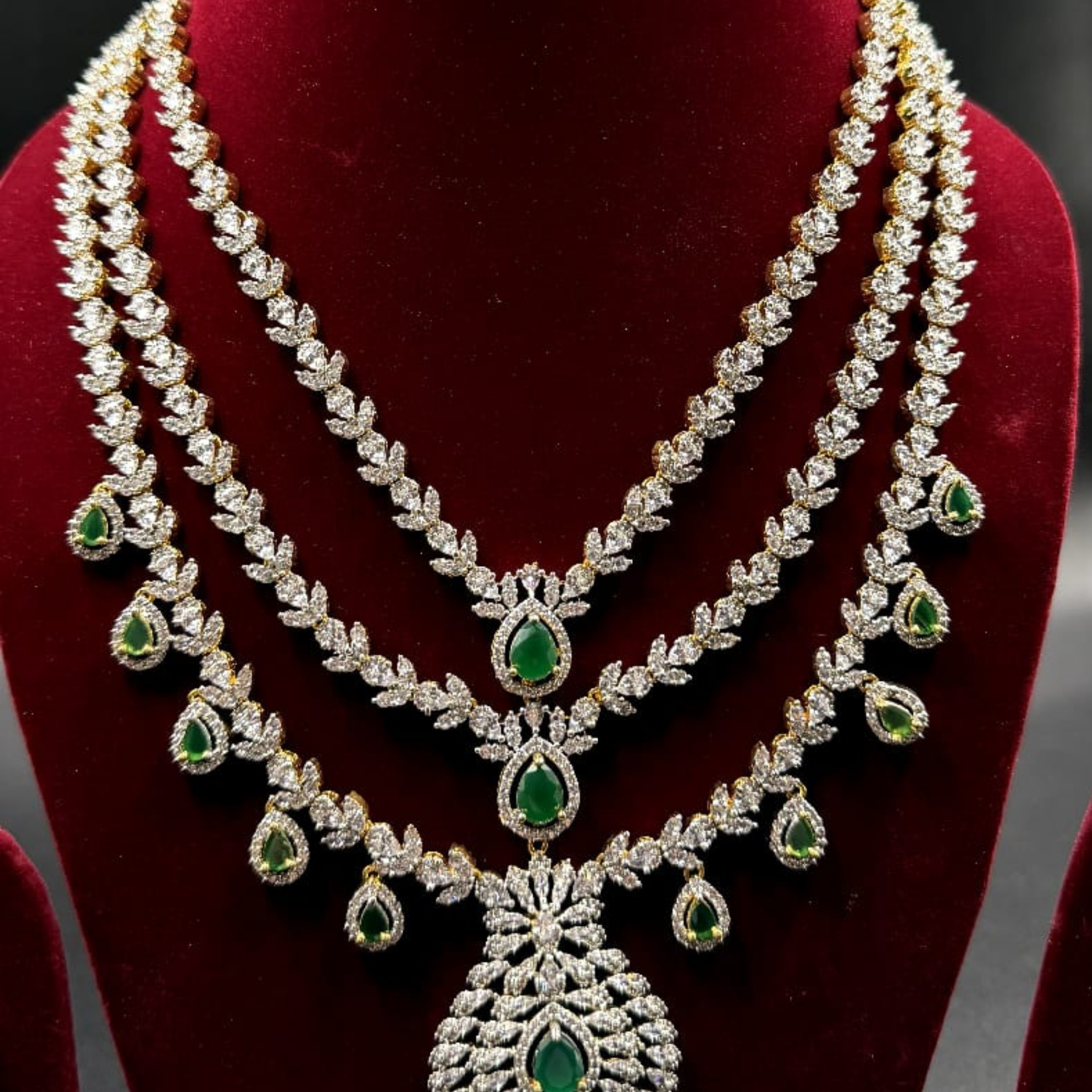 Emerald Royale Layered ad-Style Necklace Set