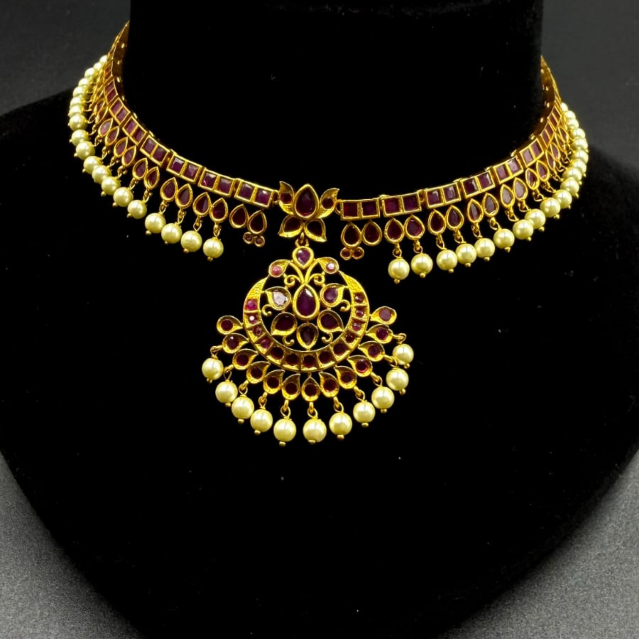 Heritage Ruby Necklace Set